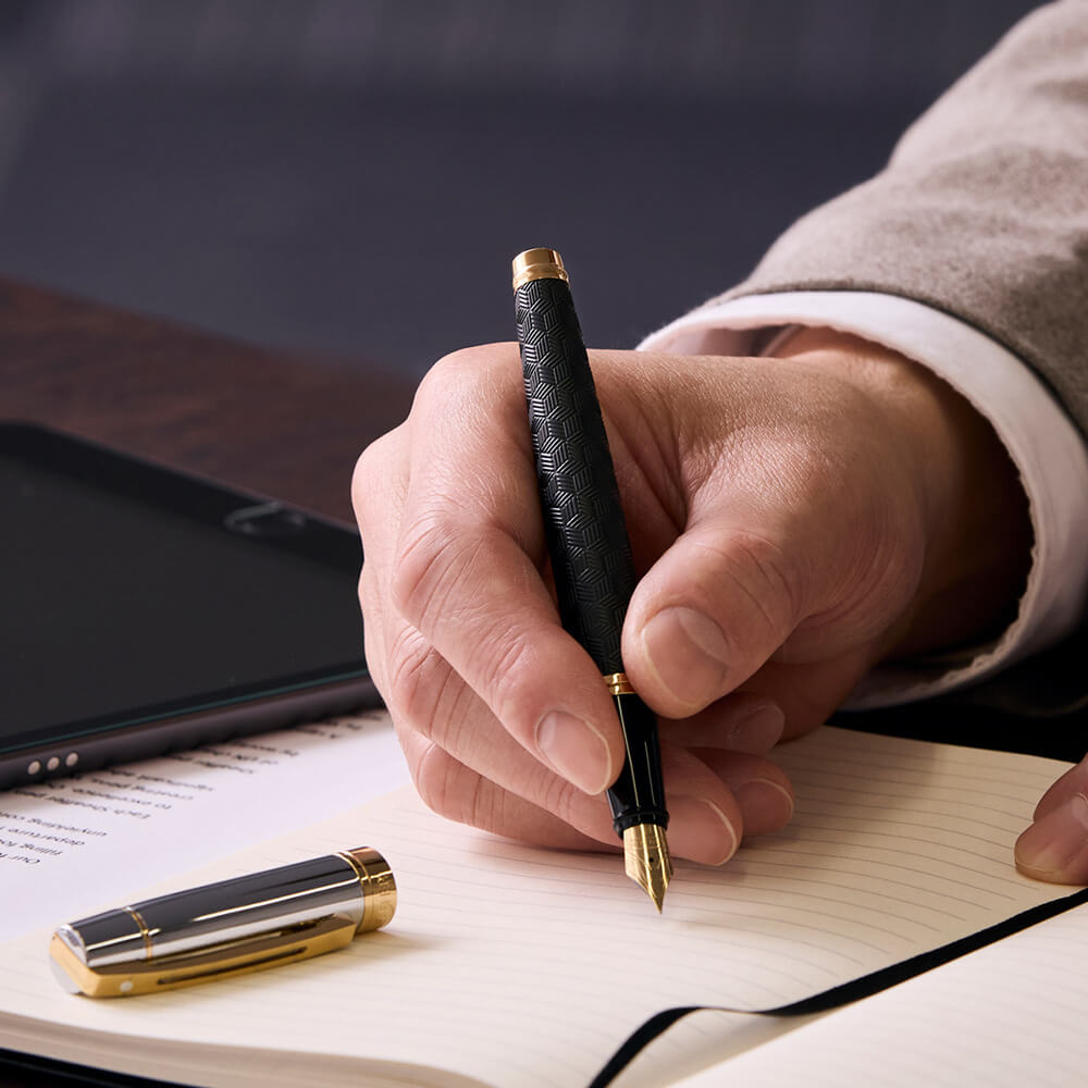 公式 シェーファー 300 エングレーブド 万年筆