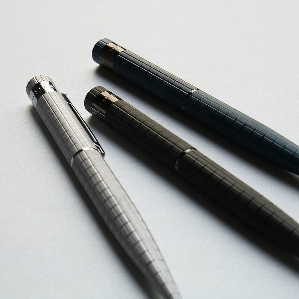 ヒューゴボス ループバウハウス  ボールペン