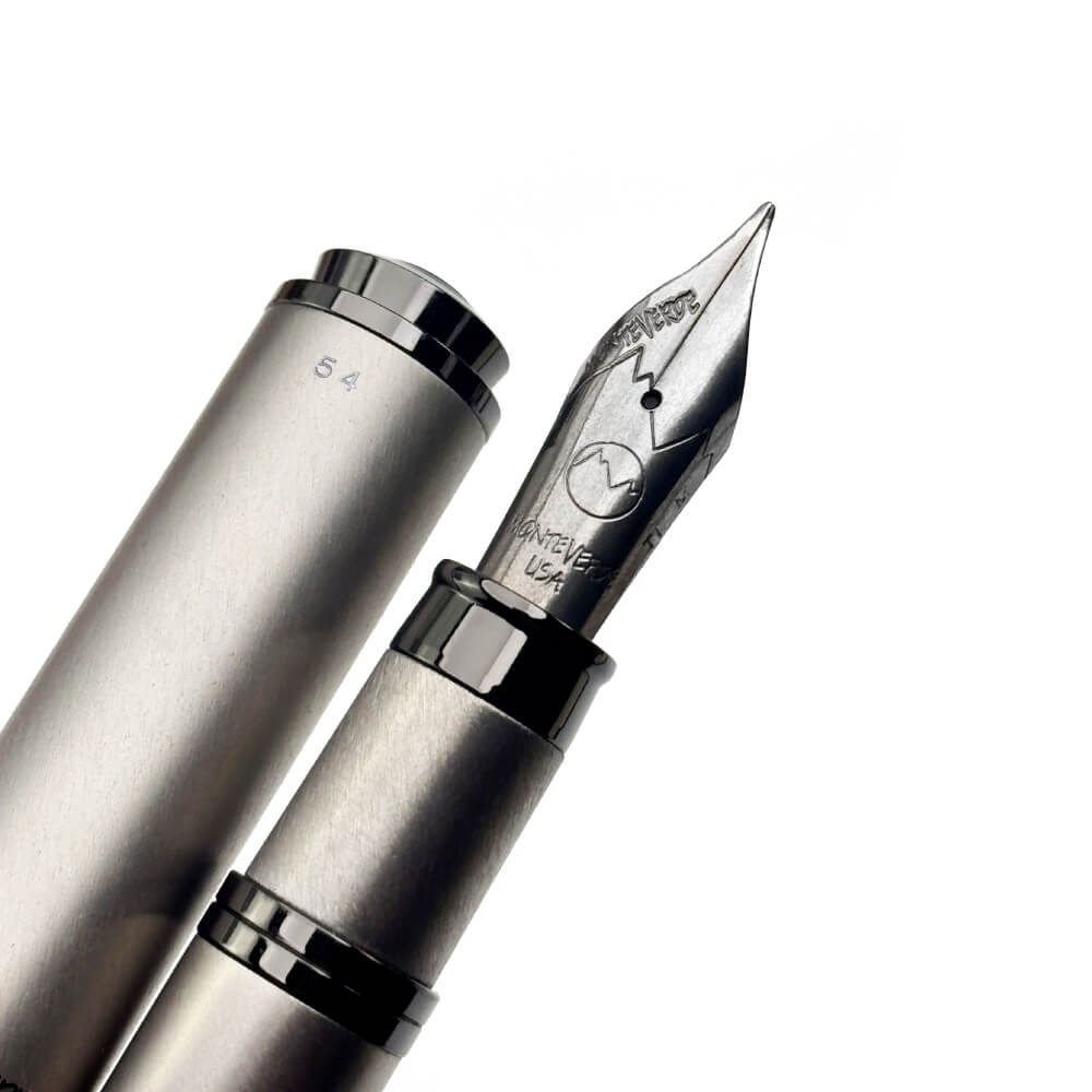 モンテベルデ イノーヴァ チタン 万年筆