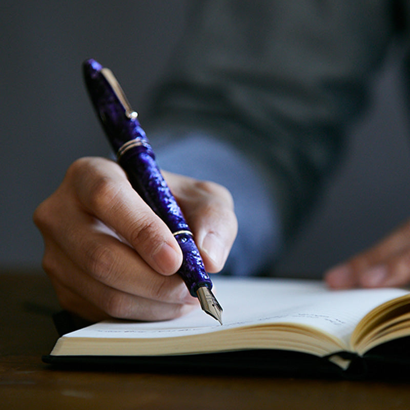 レオナルド オフィチーナ イタリアーナ フローレ ミスティックパープル 万年筆