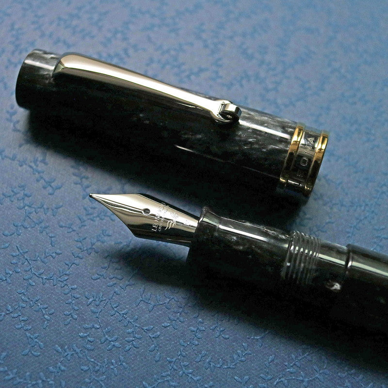 【日本限定】公式【日本総代理店】レオナルド オフィチーナ イタリアーナ ノスタルジア エテルニタグレー 万年筆