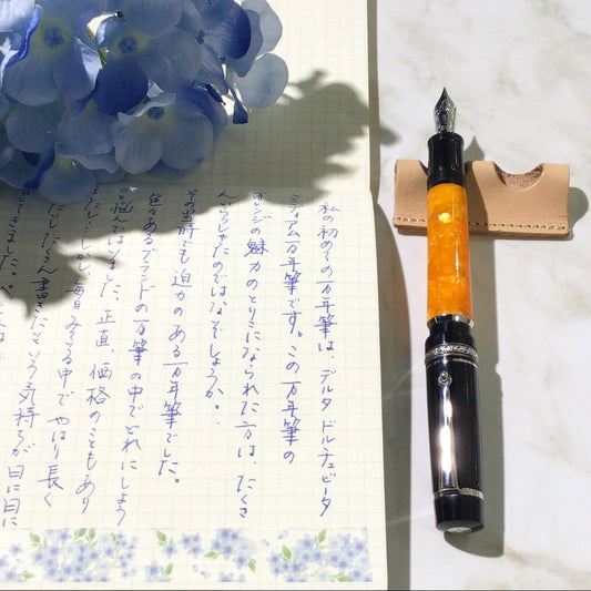 Pellepennaショップスタッフの初めての万年筆