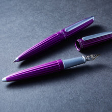 Load image into Gallery viewer, Official [Japan Exclusive Agent] Diplomat Aero Violet Fountain Pen
