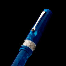 Load image into Gallery viewer, Official Leonardo Officina Italiana Moment Magico Pitecsa Fountain Pen
