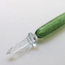 Load image into Gallery viewer, Glass Studio Pinecone Tsubutsubu Green Glass Pen
